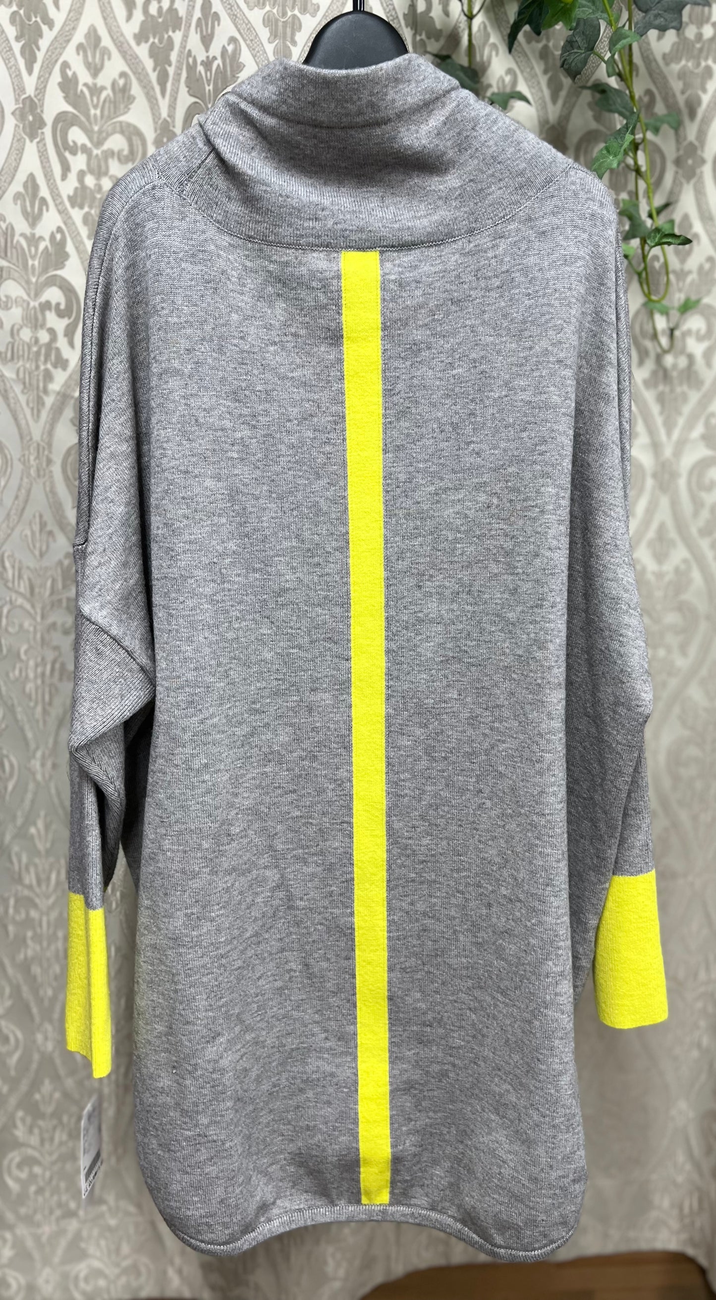 BLUE FRONCE ドロストスパンコールKNIT