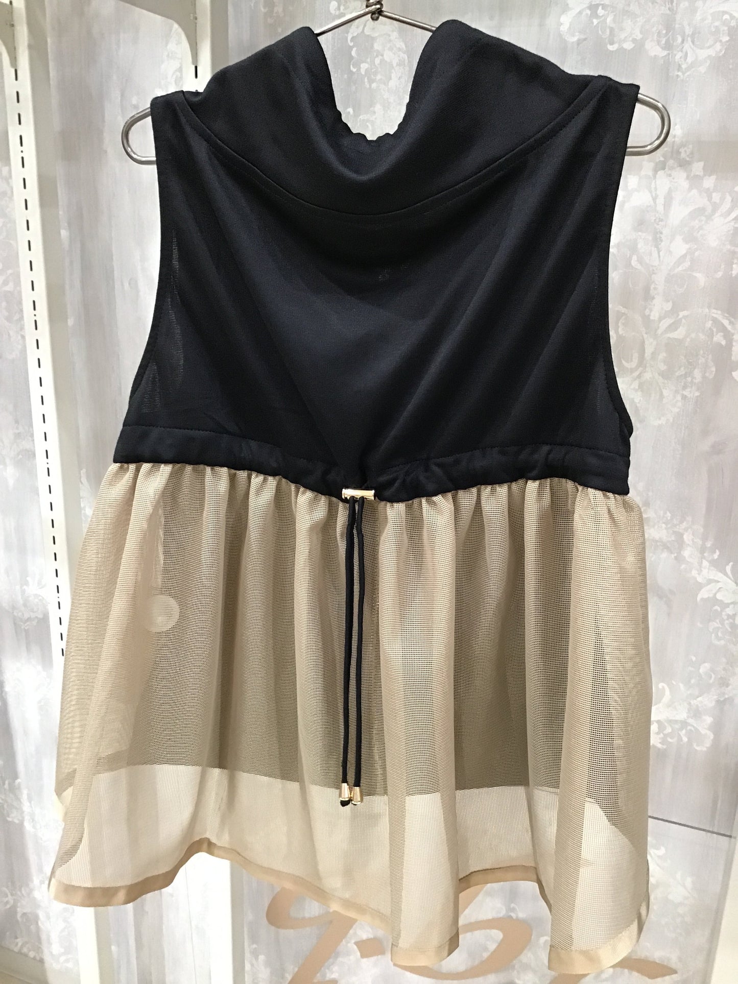 ◎メッシュ切替ZIP UP