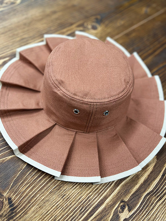 プリーツハット