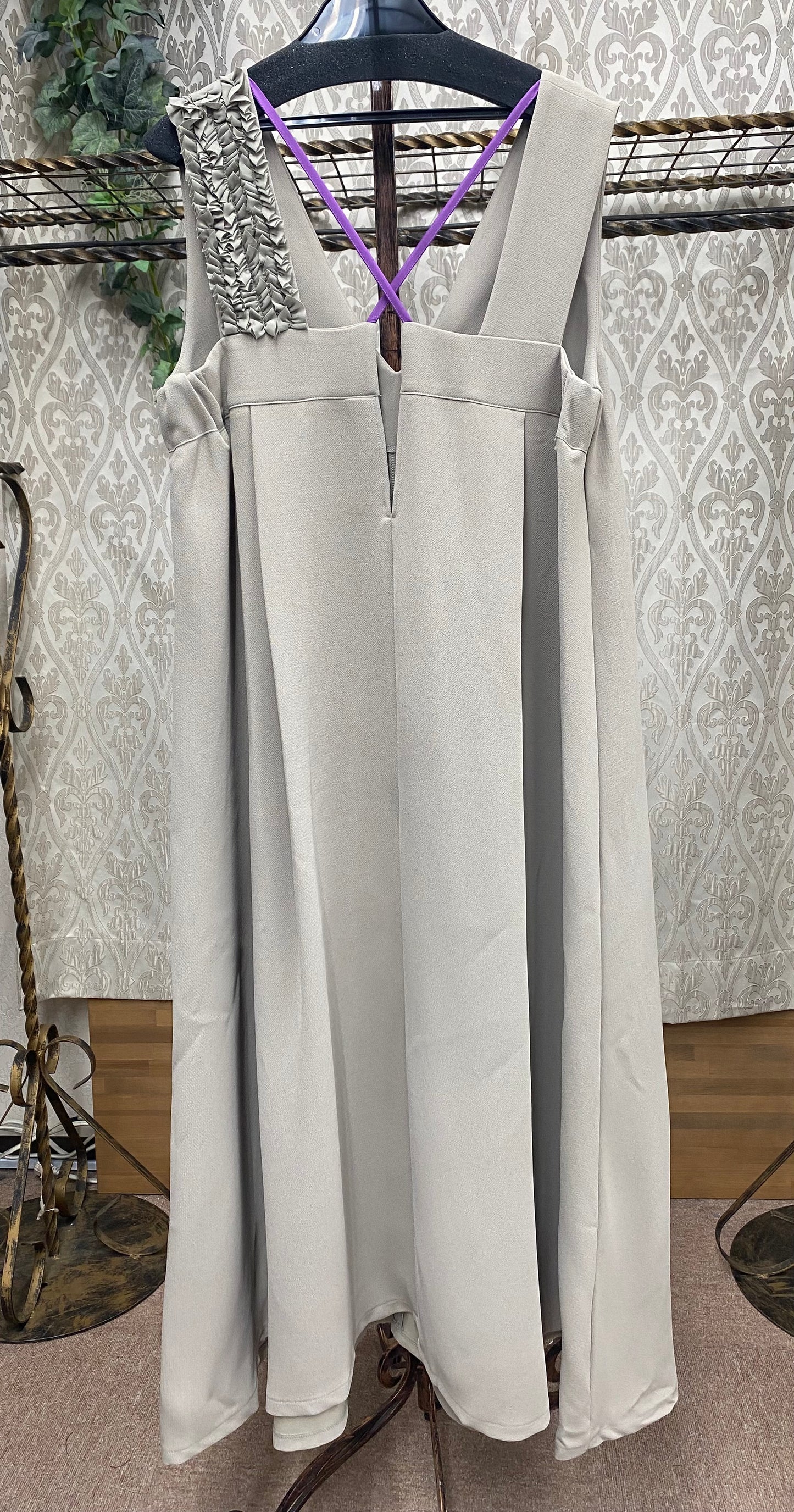 【2月6日再入荷】TEVALTバッククロスジャンスカ