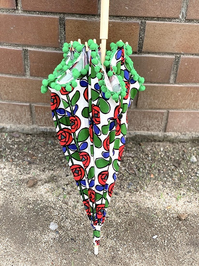 nuts 日傘 ポンポン小 お花【本体価格+送料770円込み】