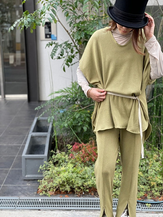 【12月24日再入荷】12/23Live M.H リブベストトップス