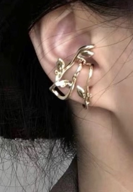 q.b.c リーフイヤーカフピアス