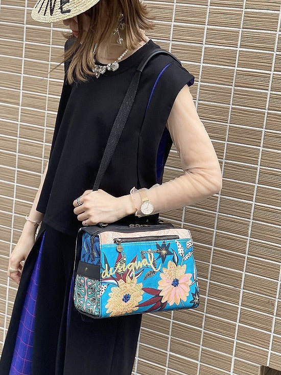 MH 前スリット切替パンツ