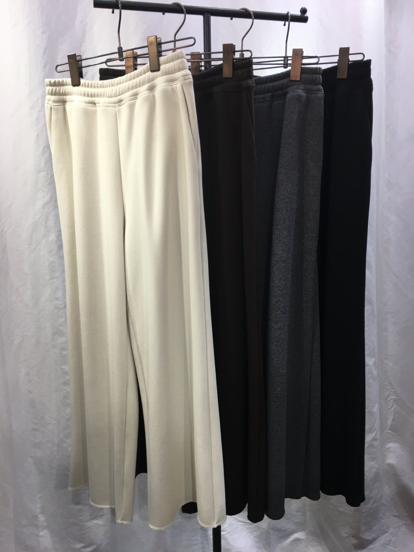 ☆cafune FAMMETイージーパンツ