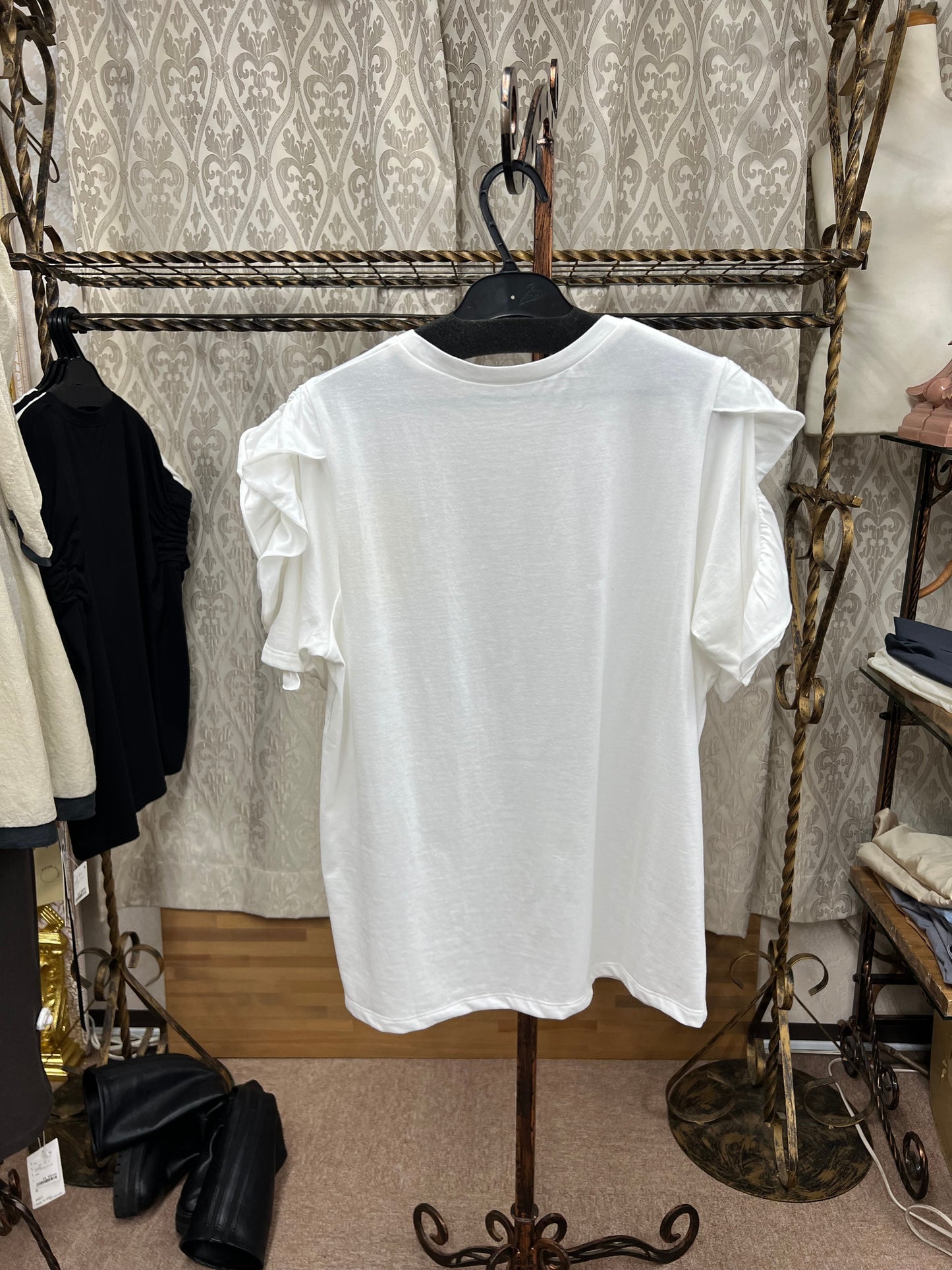 袖フリルTOPS