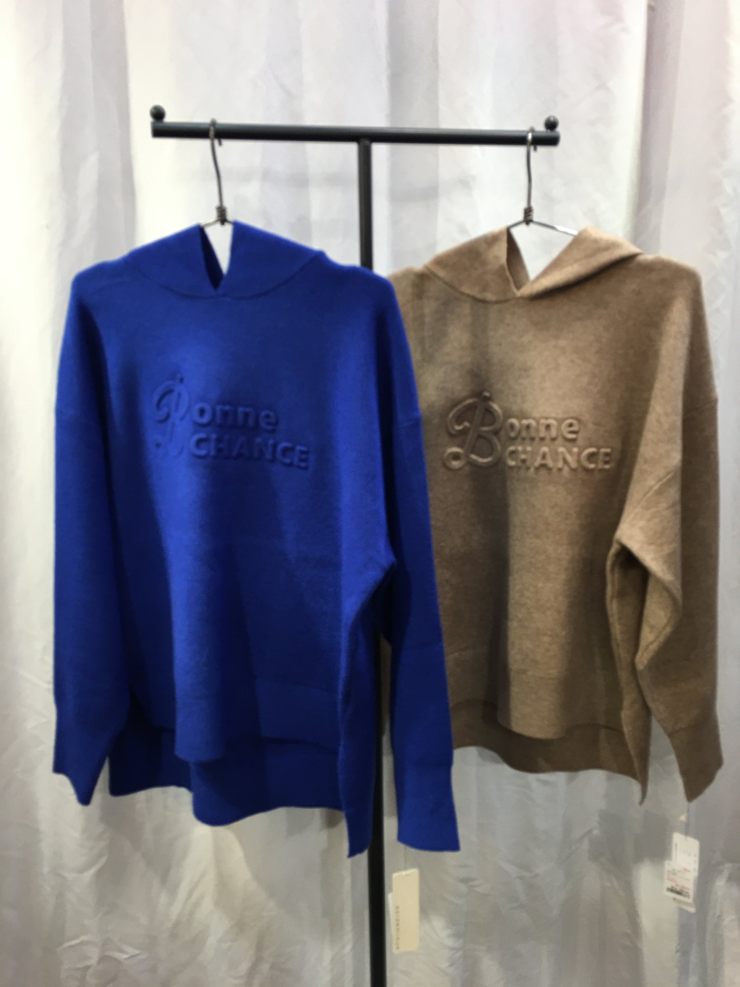 ☆epidemique エンボスフードニットTOPS