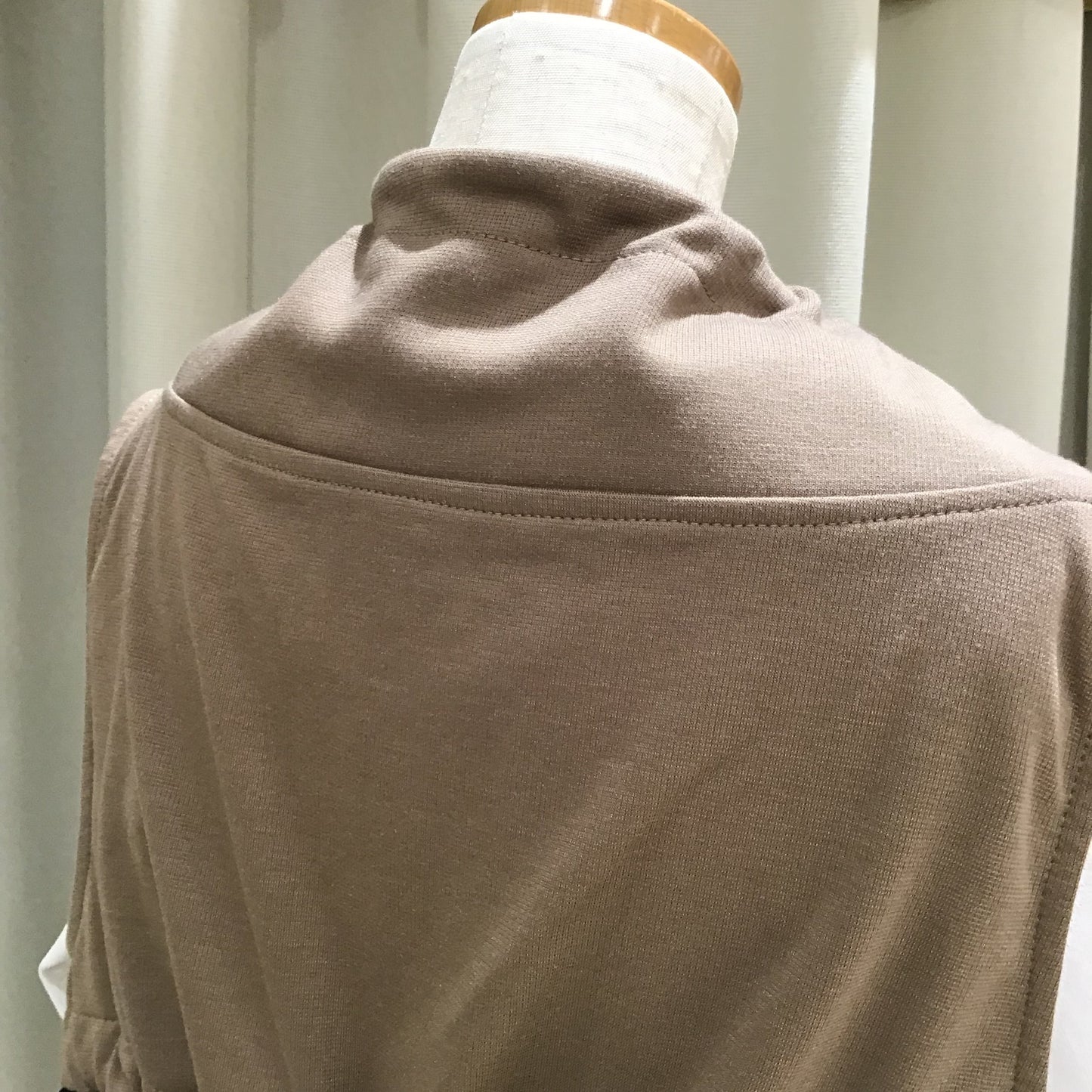◎メッシュ切替ZIP UP