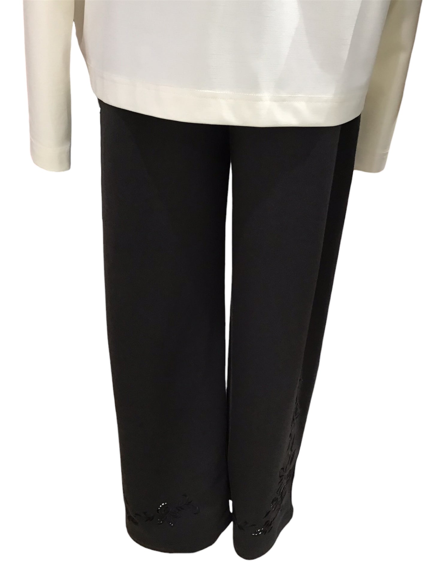 ◎フラワーカットワーク刺繍裏毛ルーズPT