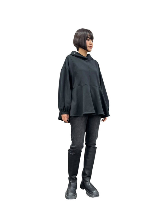 【予約商品11月末〜12月初】ayane 高機能生地デザインパーカー