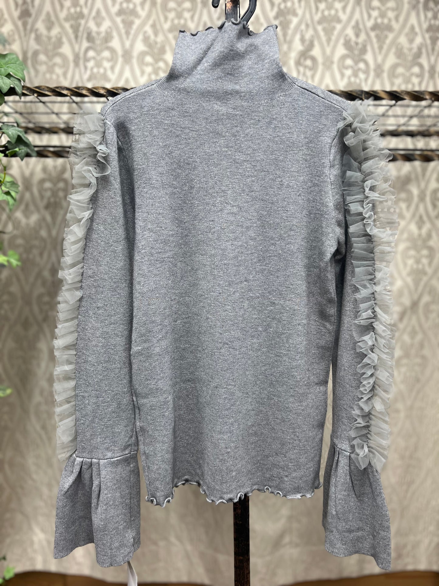 袖チュールリブニットTOPS 売り切れの場合10月15日午後に再入荷予定