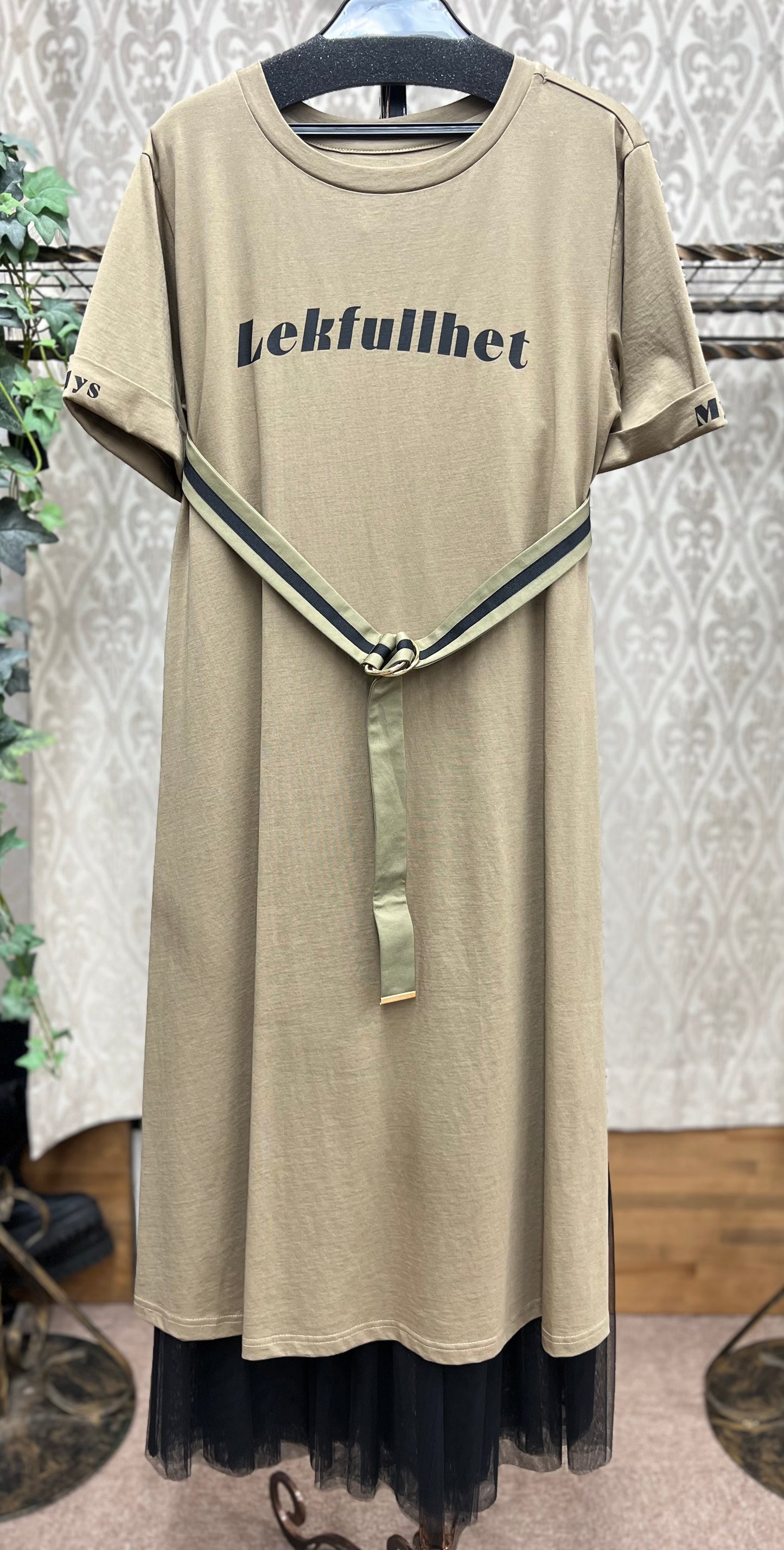 DOS DIOSAS ロングTシャツチュールスカートSET