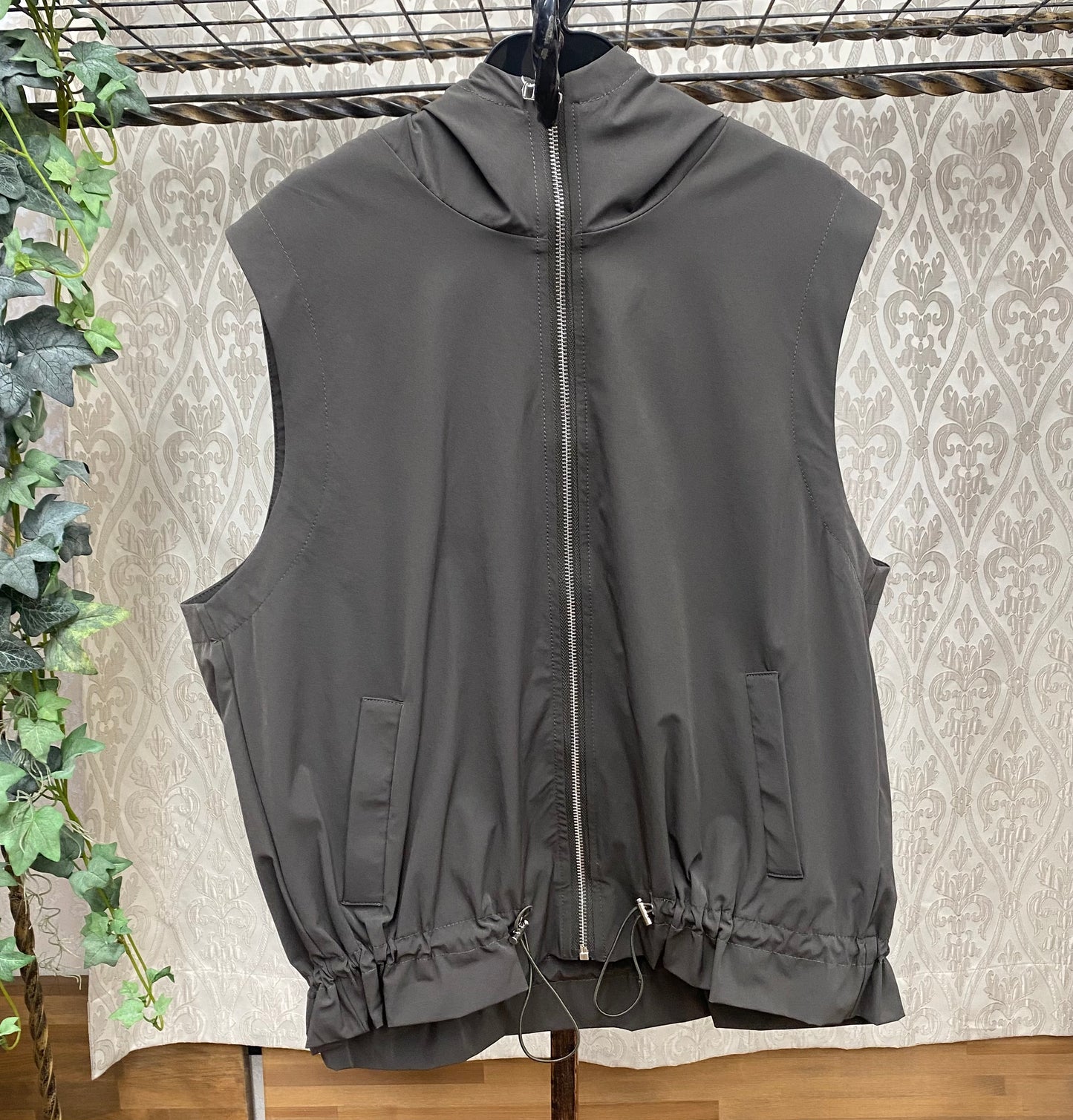 ☆Amuellerosetta フードZIPベスト