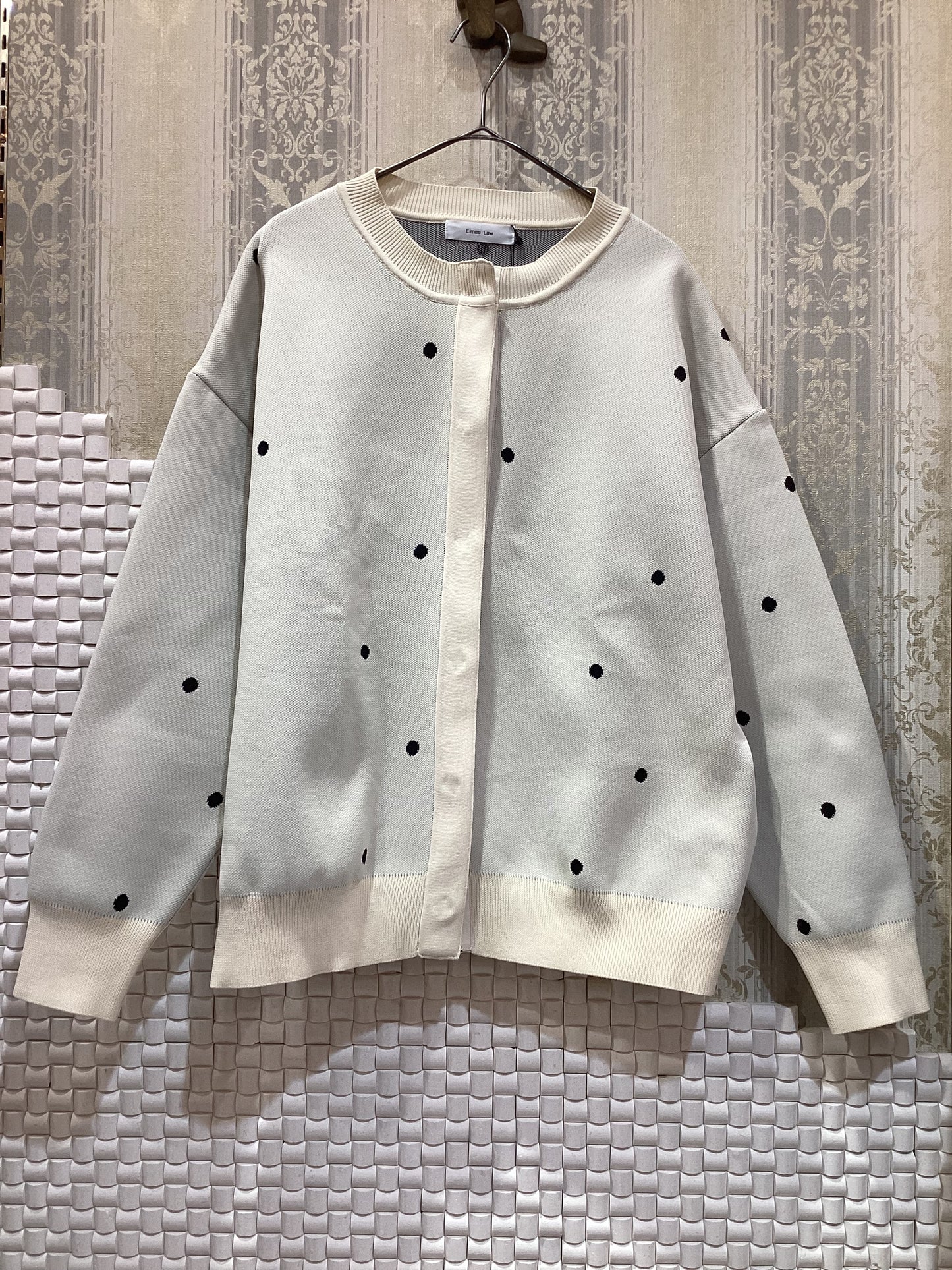 ◯ Eimee Law ドットJQロゴテープミドルカーデ