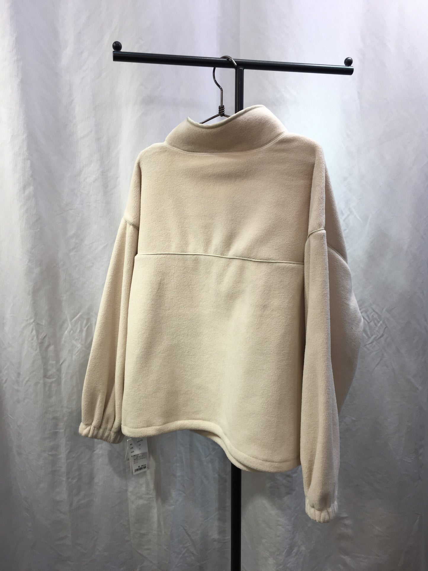 ☆【予約商品10/4入荷予定】フリースハイネックプルオーバー