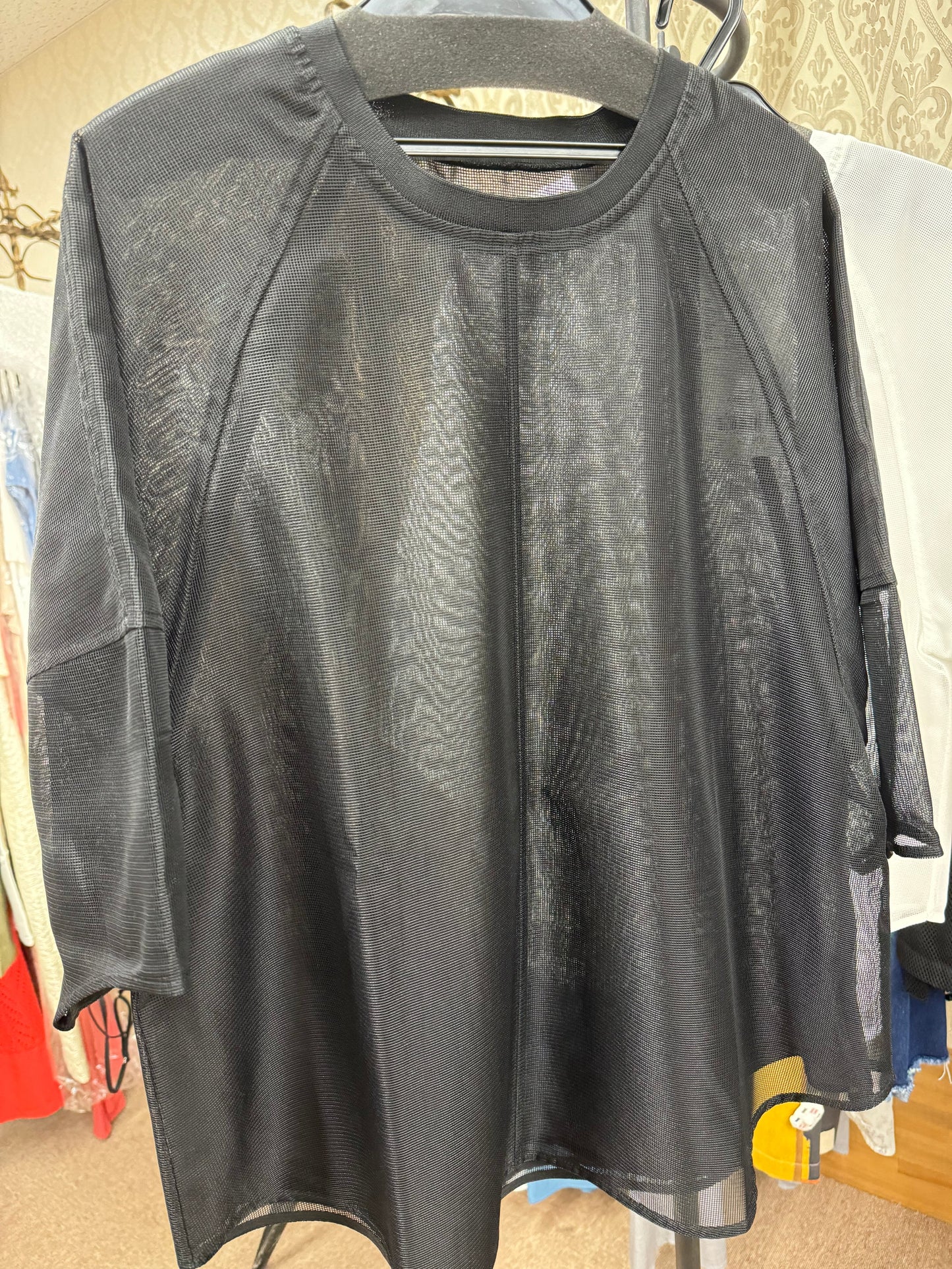 Bou Jeloud ネット立体スリーブトップス