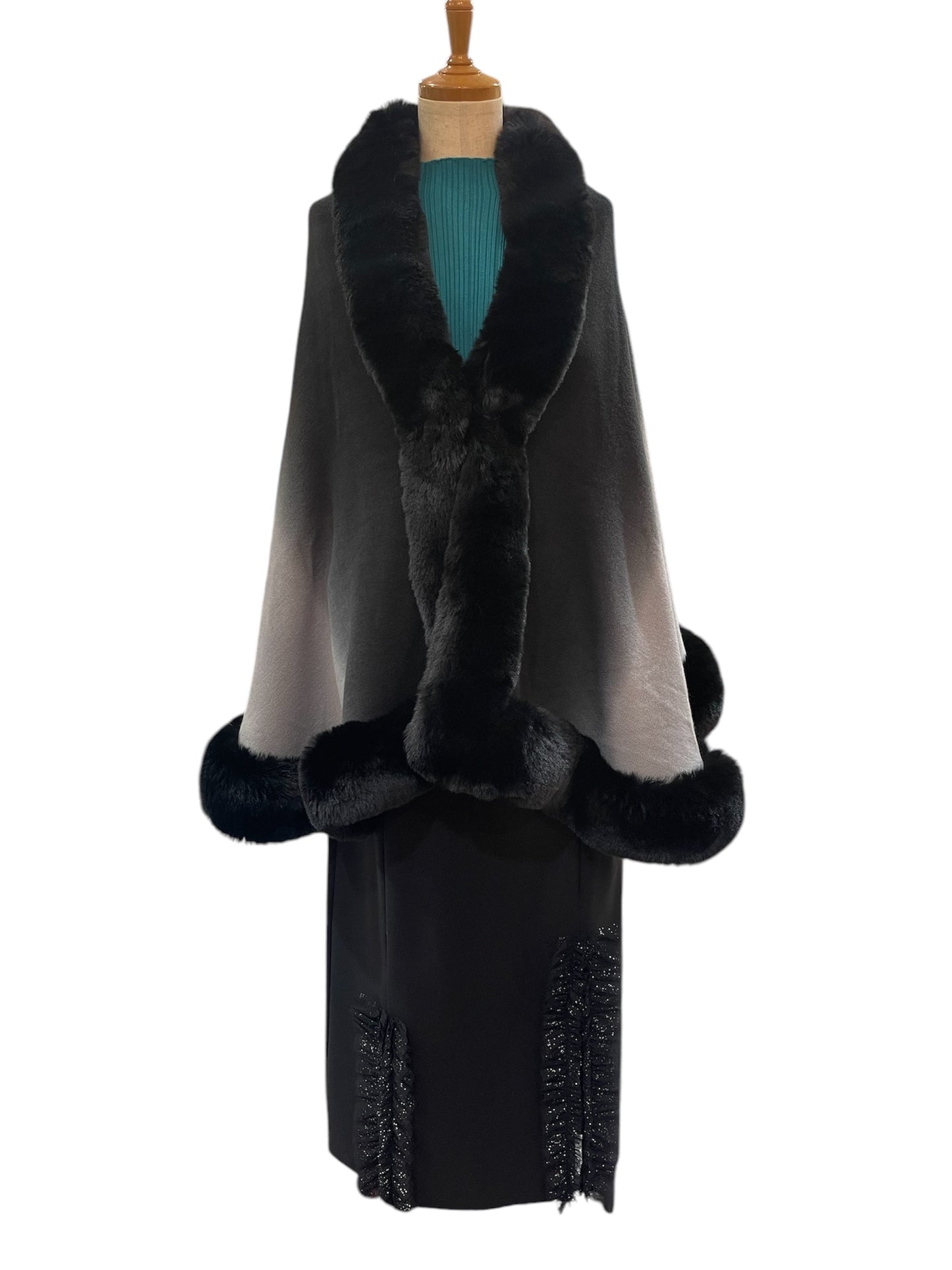 ◯ファー付グラデーションショール