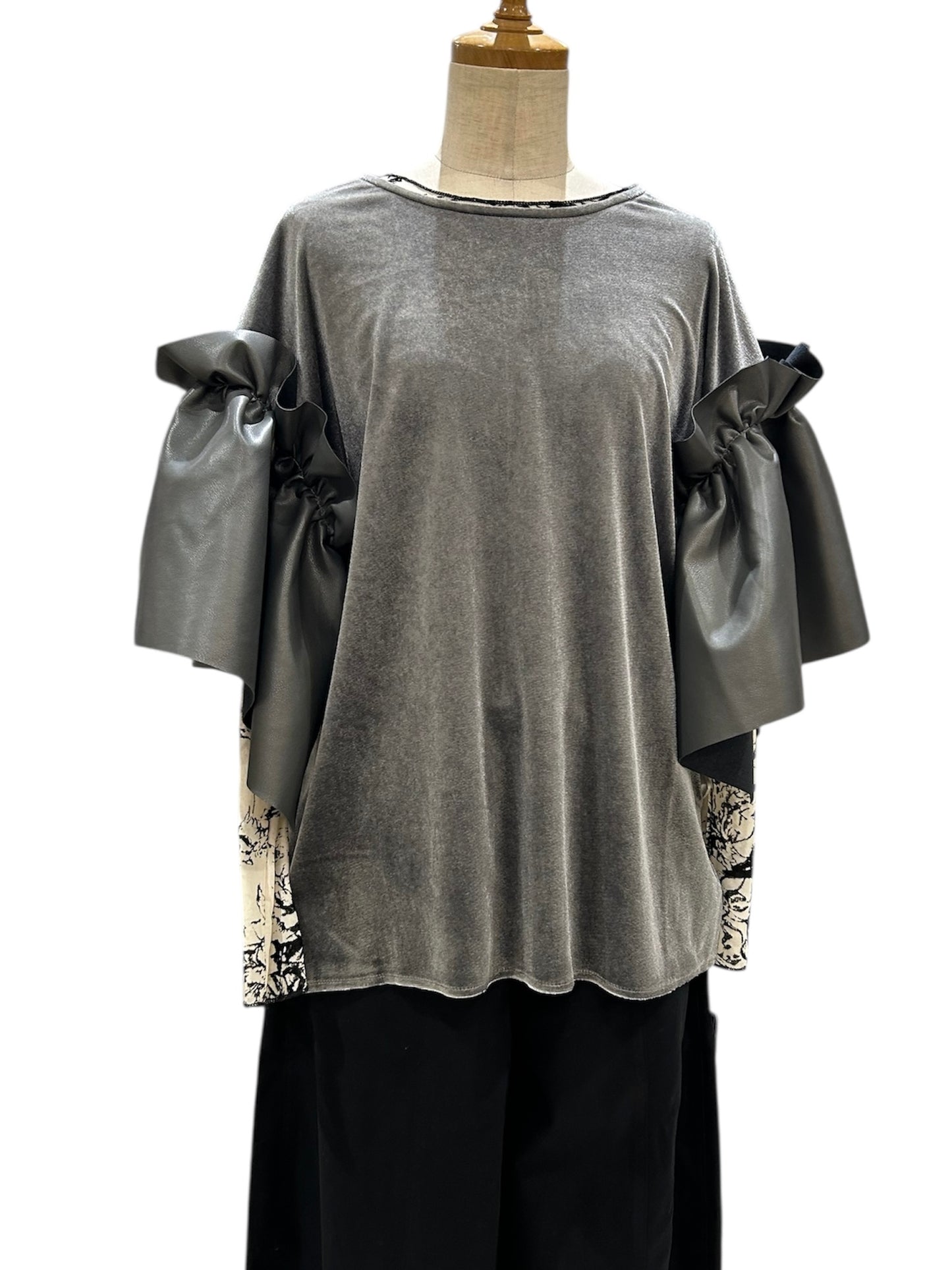 ◎柄ショートTOPS
