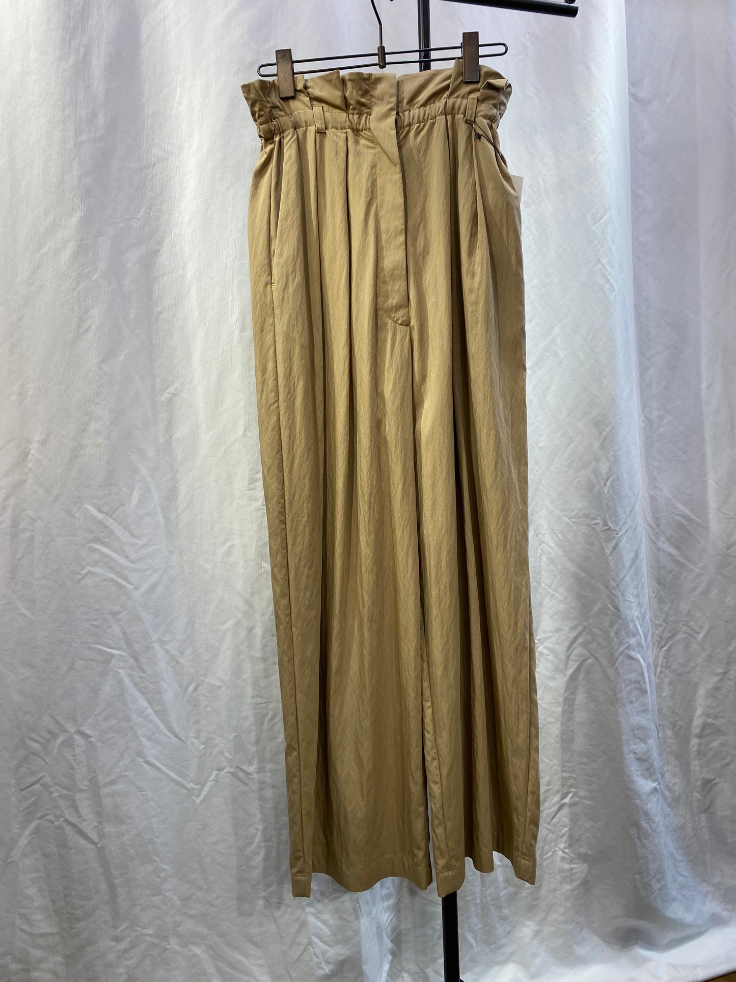 ☆CLOCHE ハイウエストタックパンツ