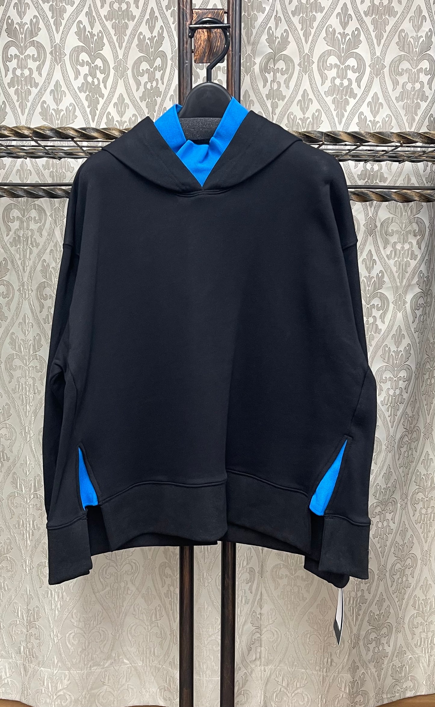 C'EST MOI裏毛配色パーカー