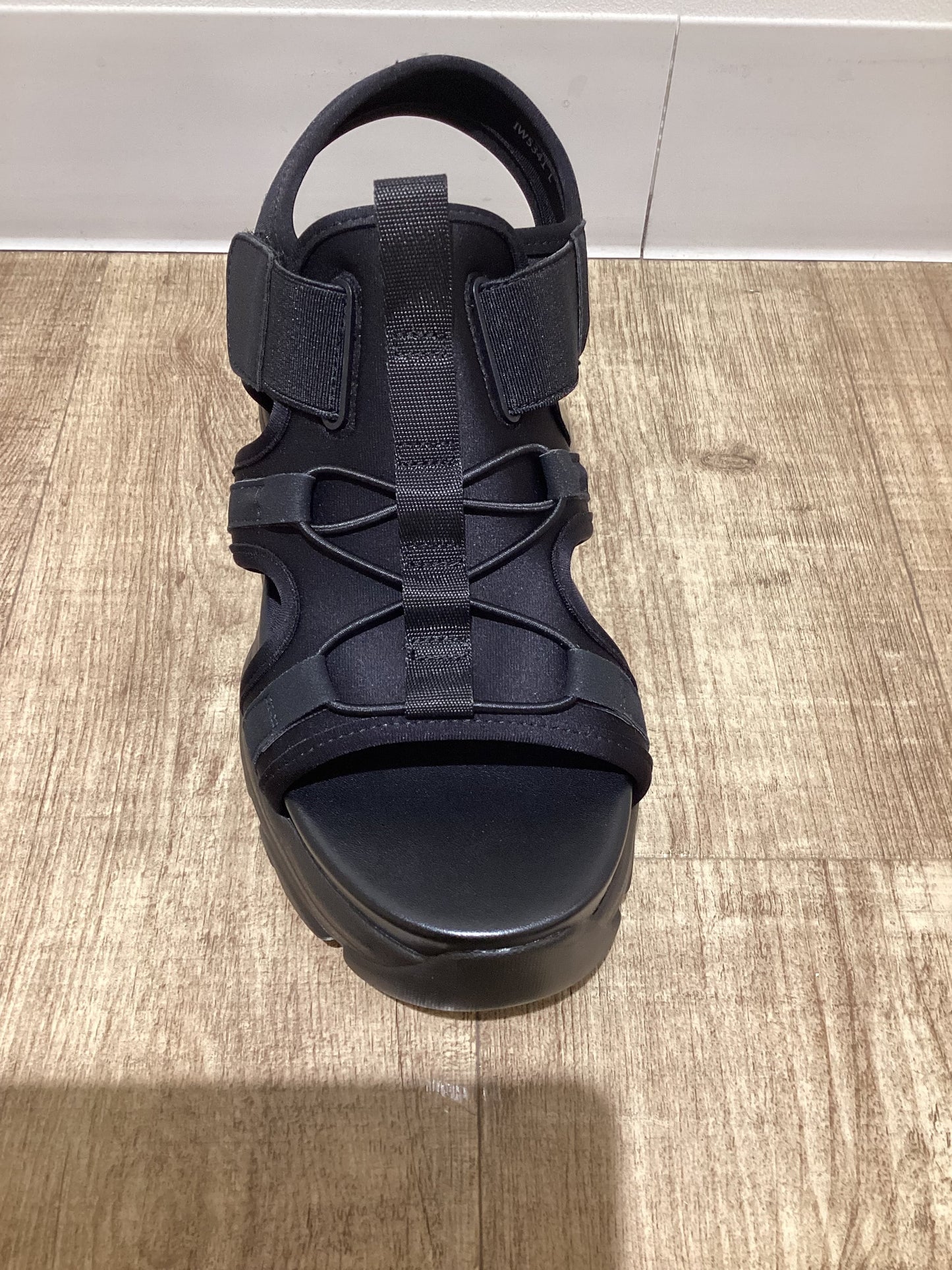 ◯レースアップスニーカーサンダル
