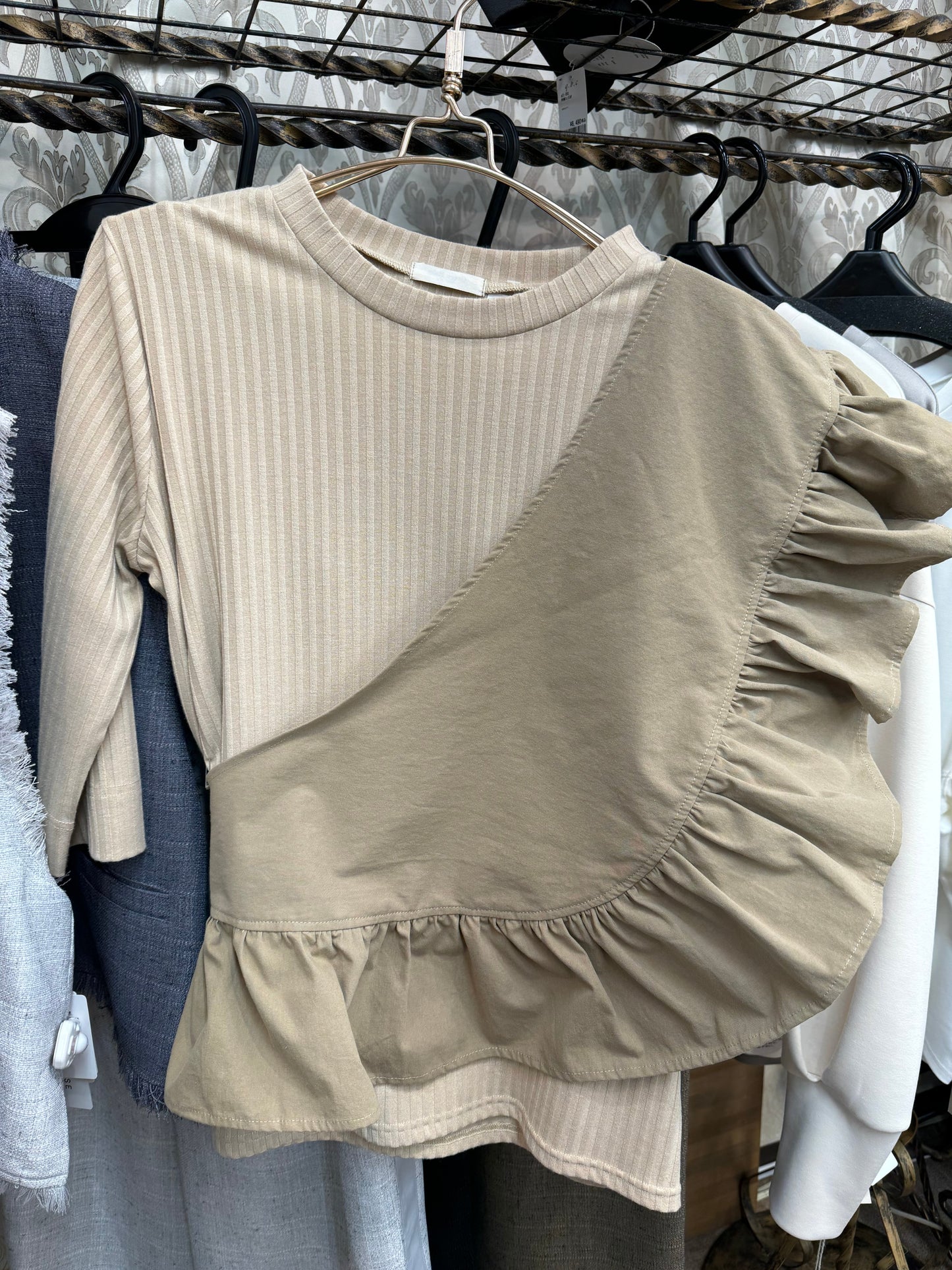 MH アシメセット ベージュ