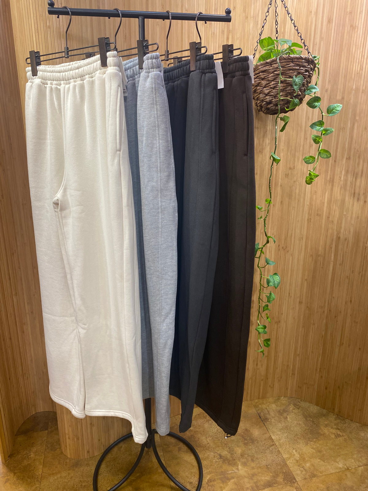☆裏起毛ドロストカーブパンツ