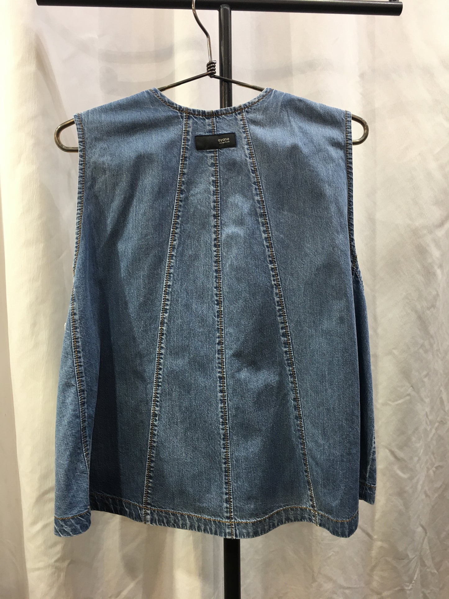 ☆ayaneダンガリーフリルベスト