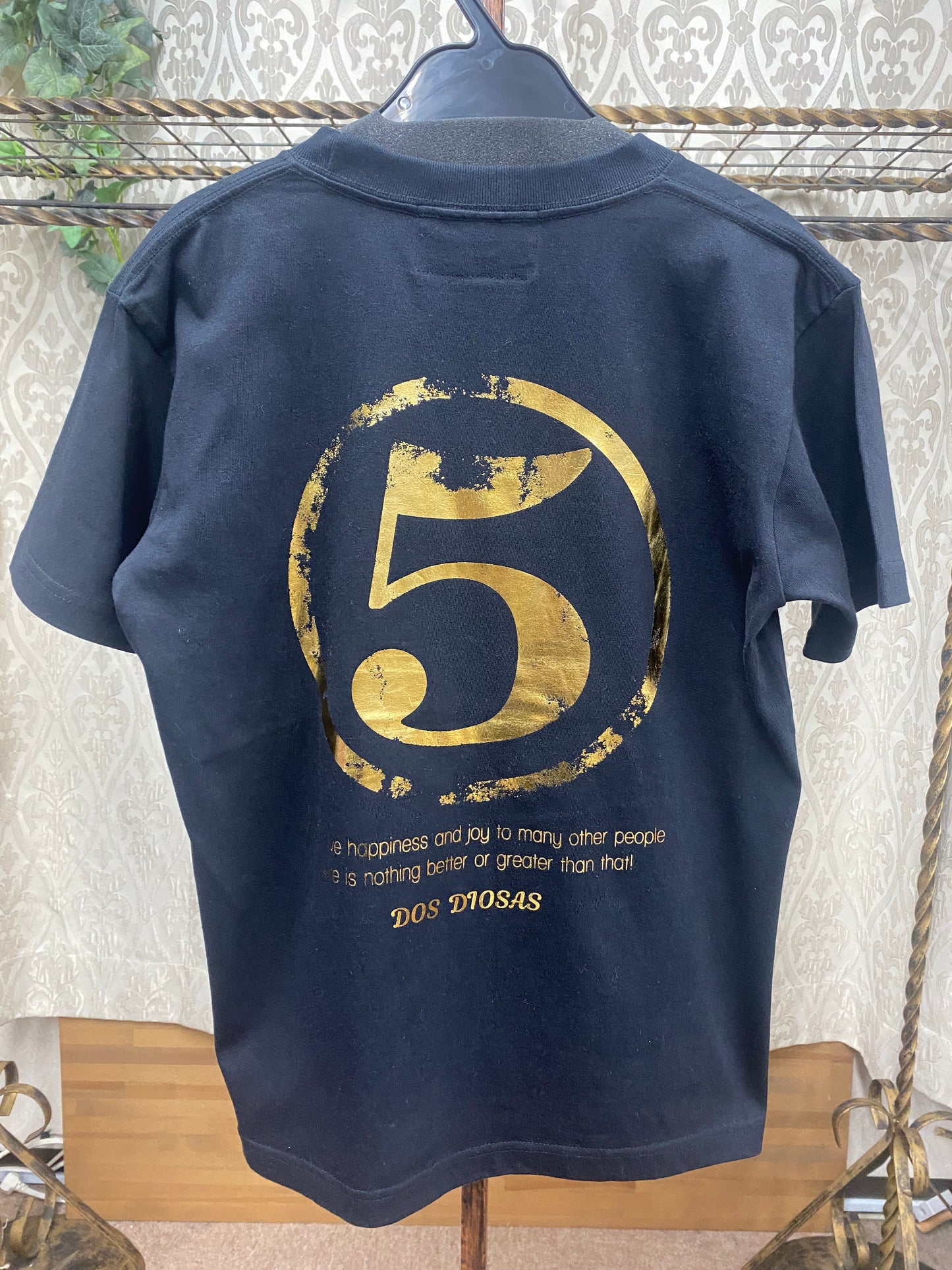DOS DIOSAS⑤バック箔プリントTシャツ