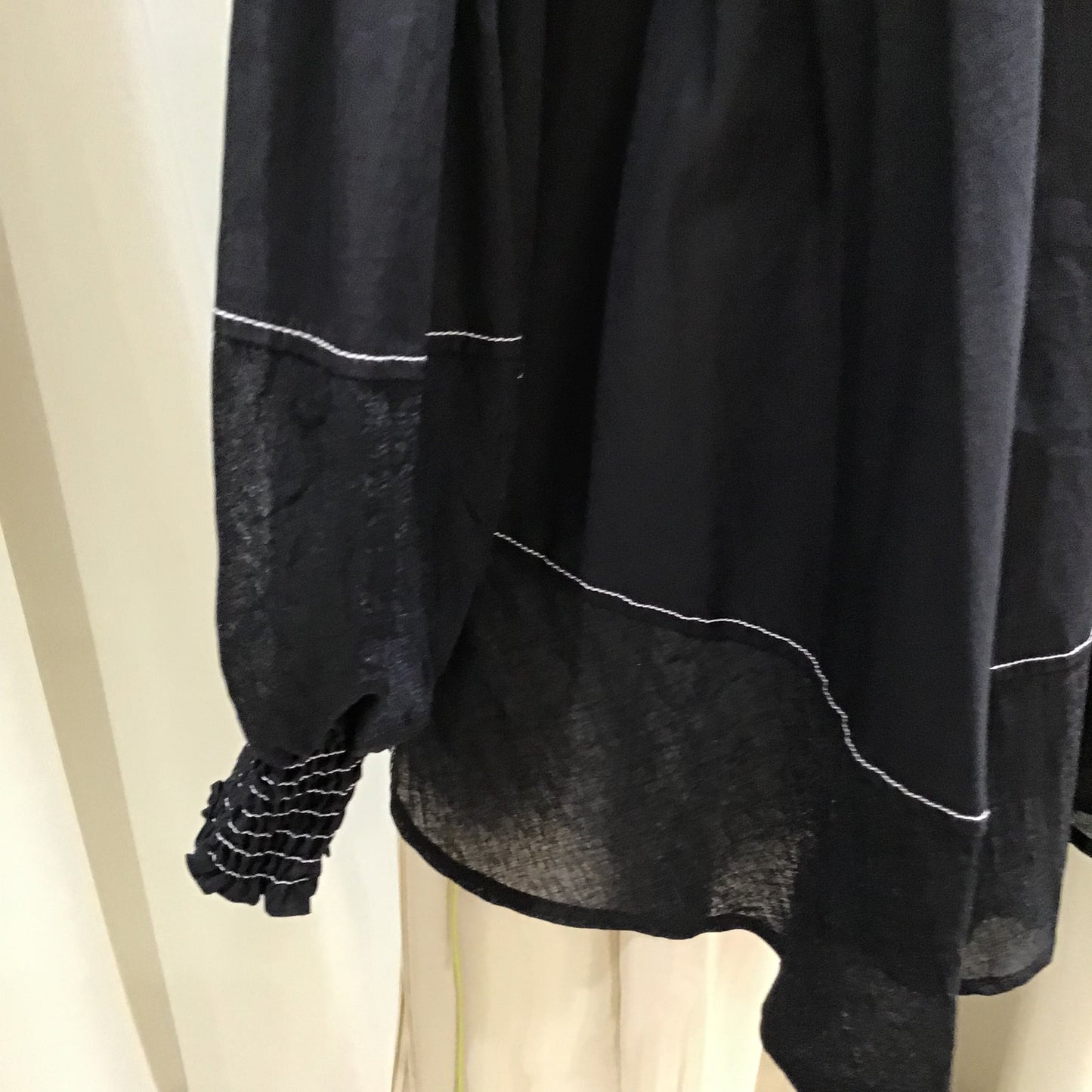◎Eimee Law バックシャーリングシアーヘムBL