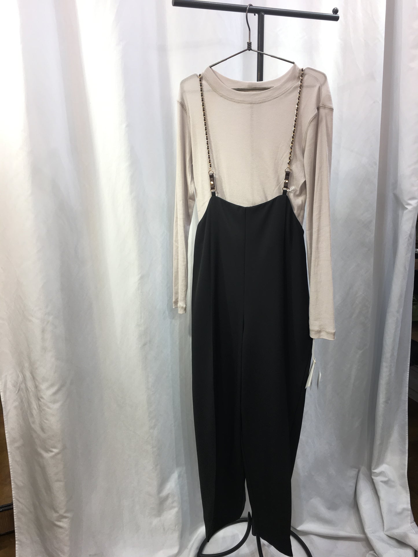 ☆☆CHIGNON チェーンサスペンダー付きPT