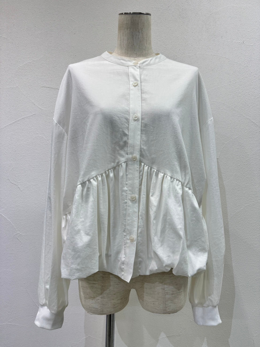 ☆予約CYANギャザーバルーンシャツ【即日決済で次から使える10%還元クーポンもらえます】