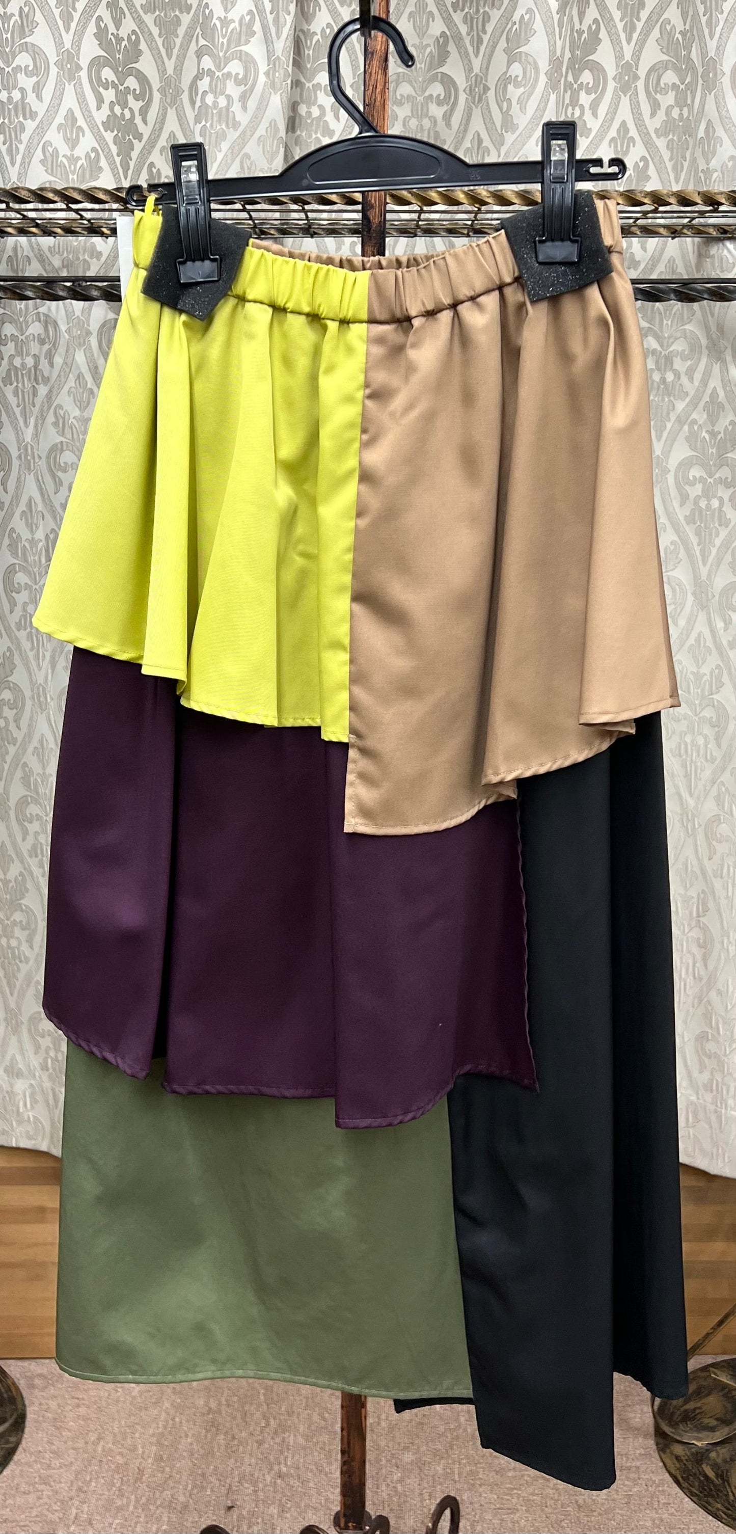 【8月20日再入荷】TEVALT 配色ティアードSK