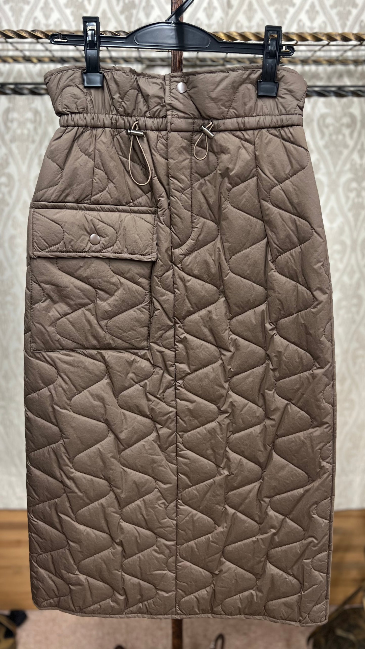 PRIORITY 中綿タイトスカート