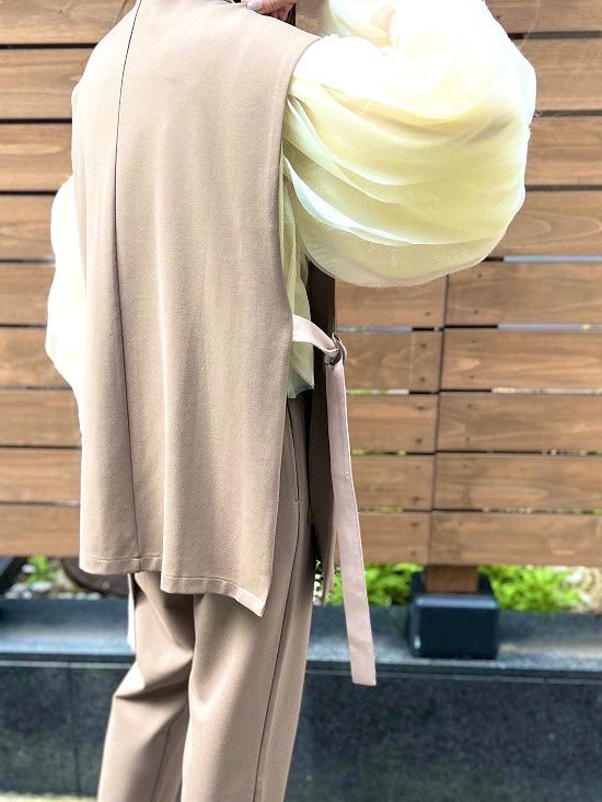 MH ポンチベストジャケット