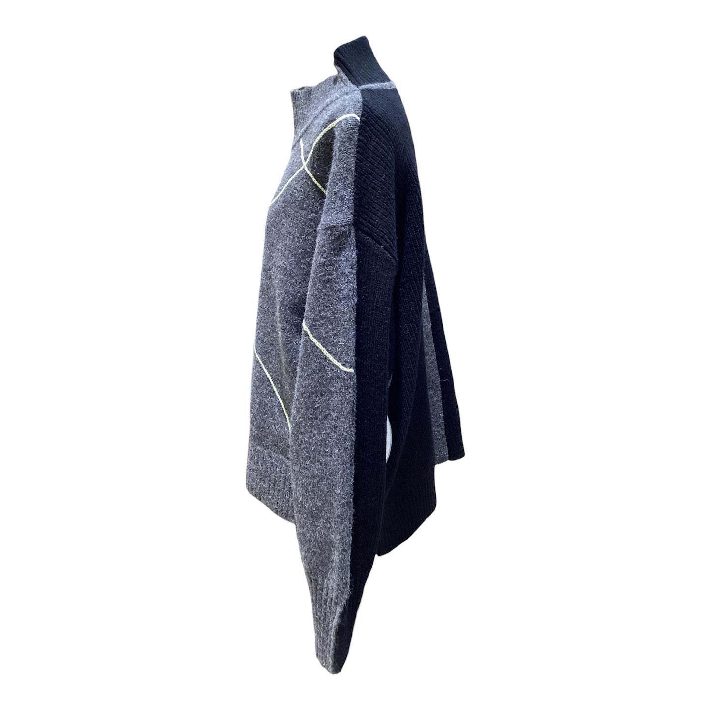 ◎Eimee Law アーチライン配色ニット