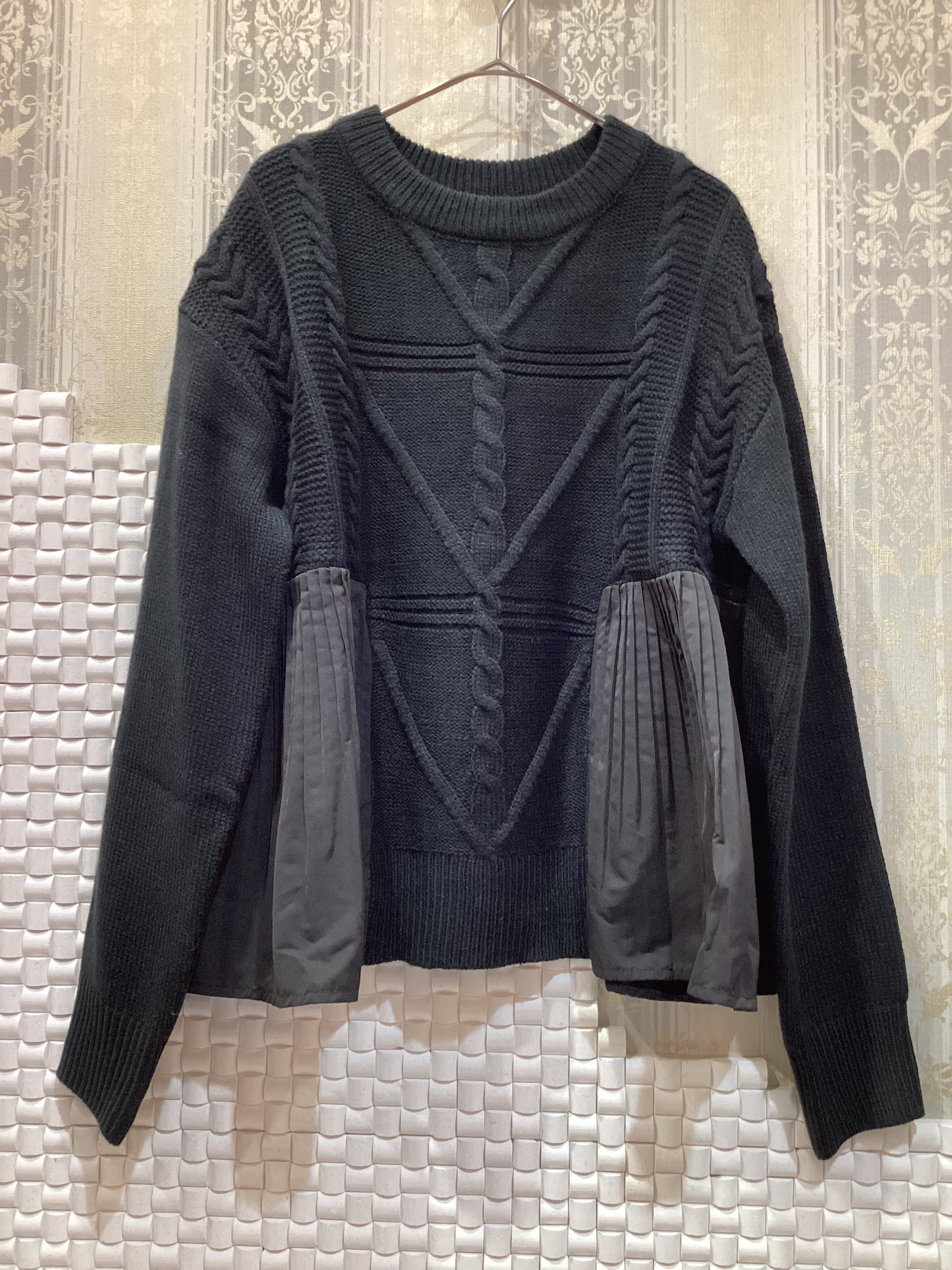 ◯異素材ドッキングニット