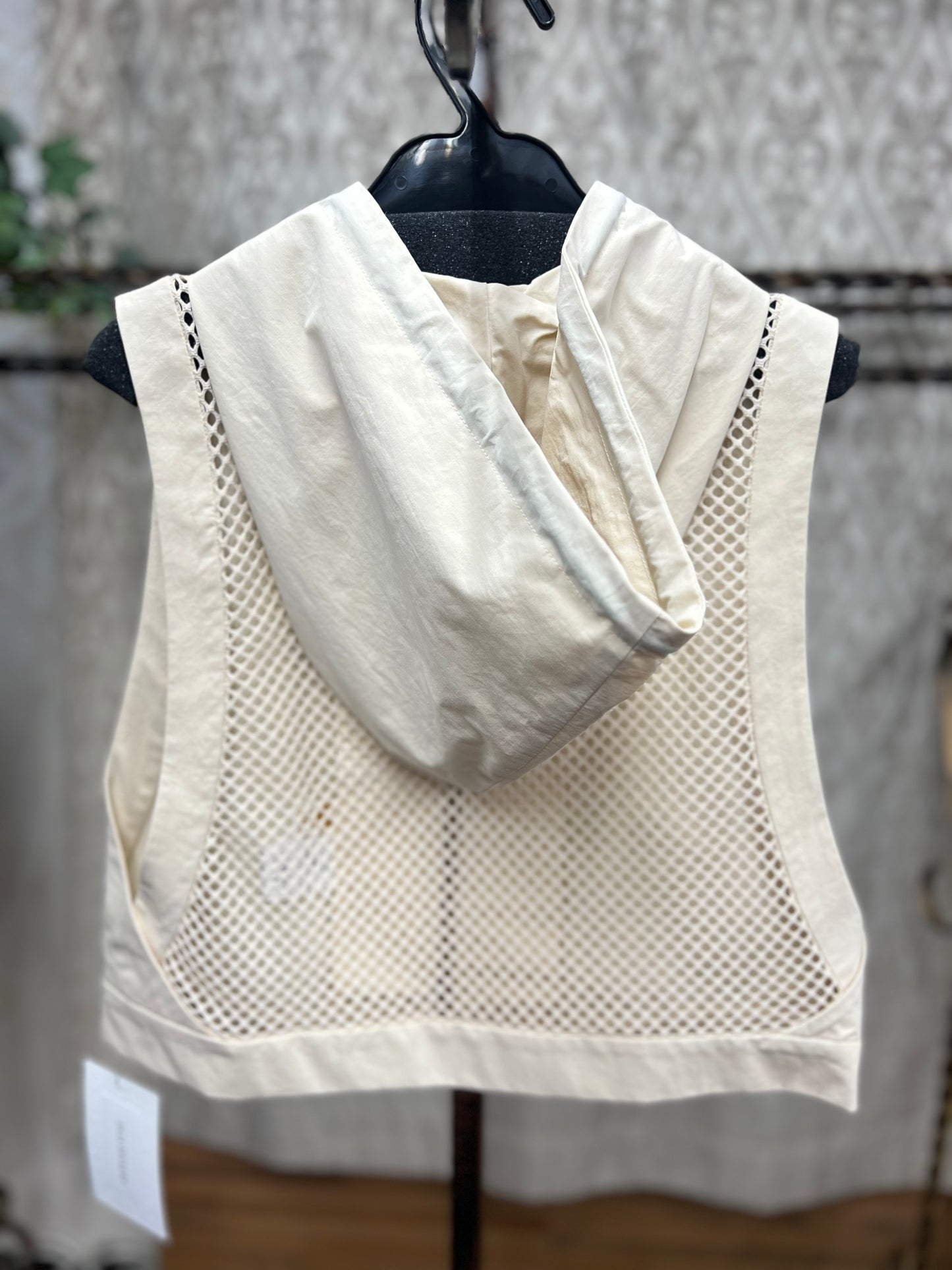 DOS DIOSAS バックメッシュパーカーベスト