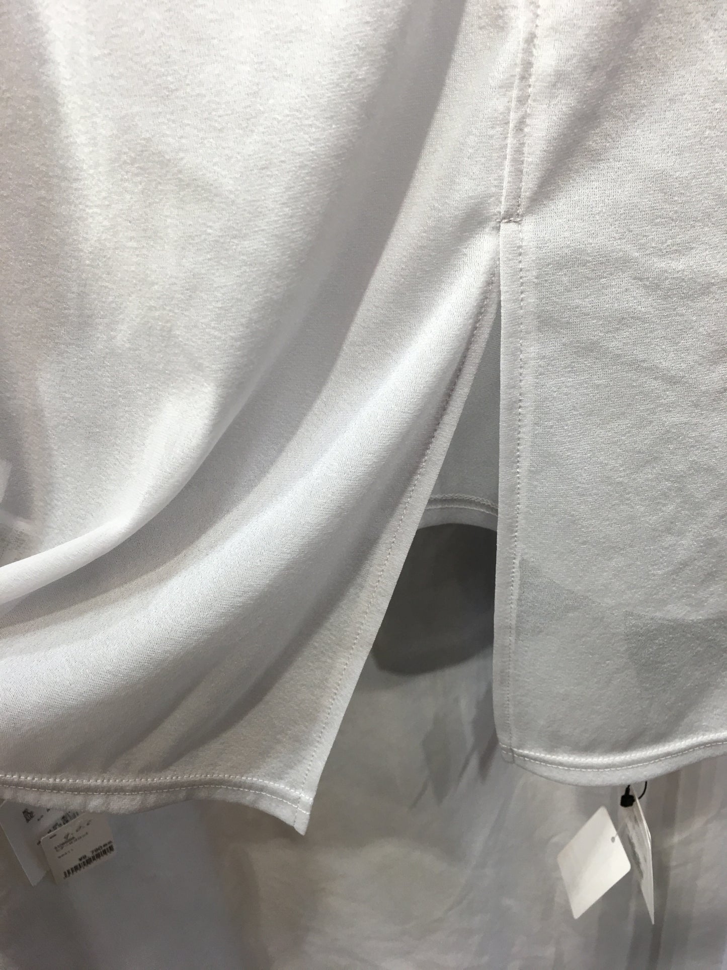 ☆CLOCHE シアーロゴT