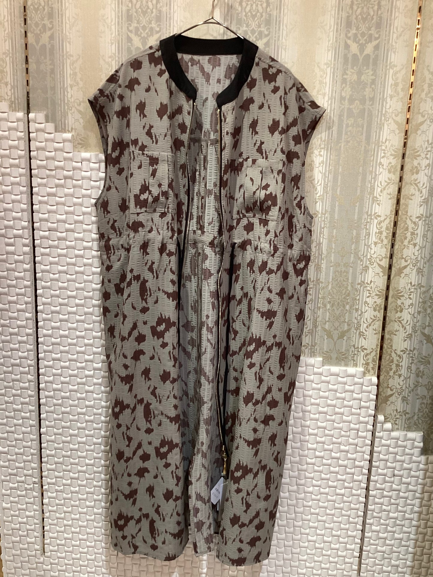 ◯レオパードロングZIPジレ