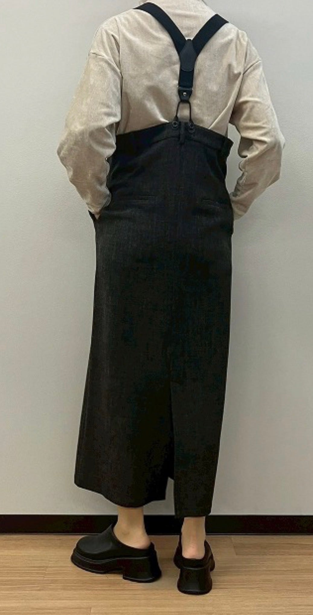 ATELIER SIX エステルストレッチ サスペンダーSK