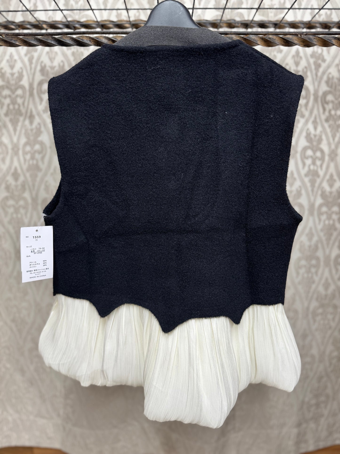 ◎裾シャイニーシフォンベスト