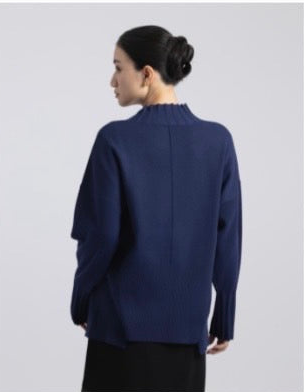 33℃ 胸ポケZIP Knit po