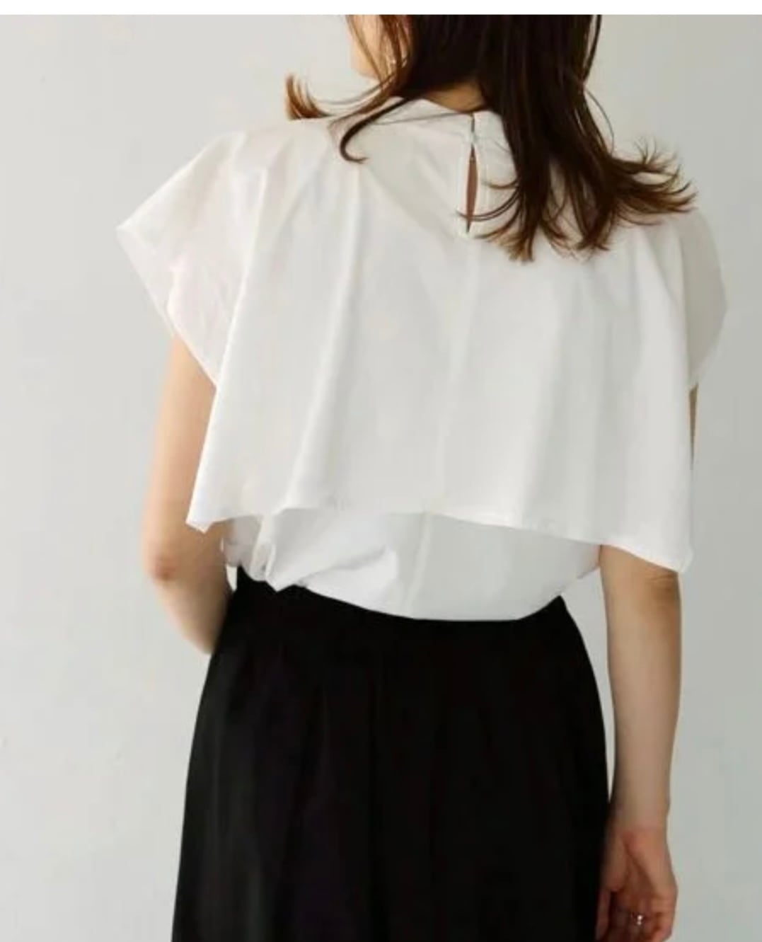 スリットケープTシャツ