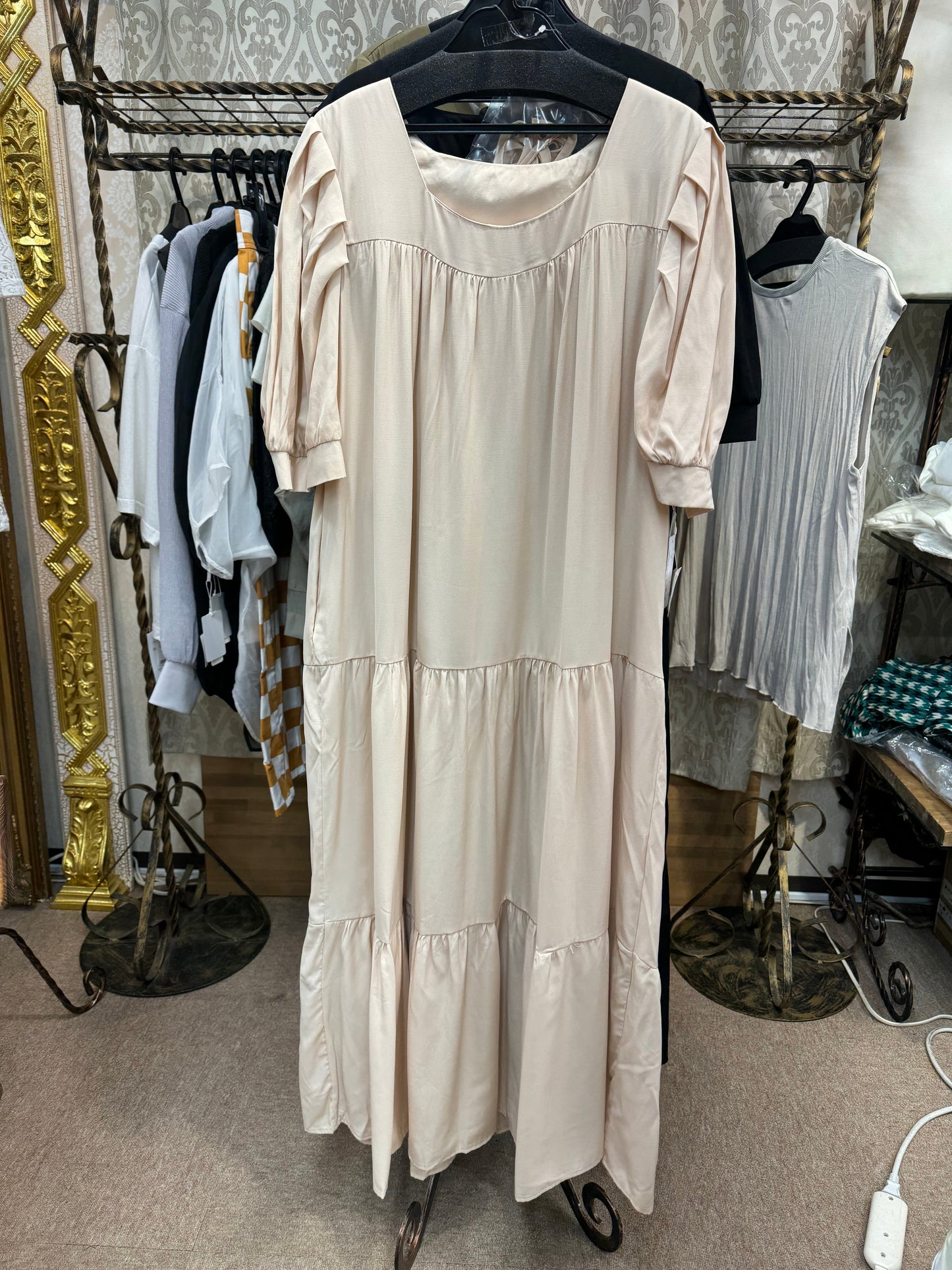 Amuelle Rosetta ティアードワンピース