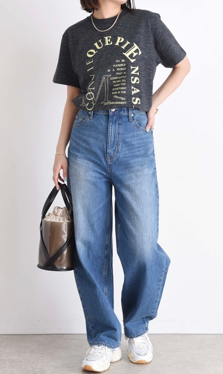 Eimee Law アーチロゴ ラバーTシャツ