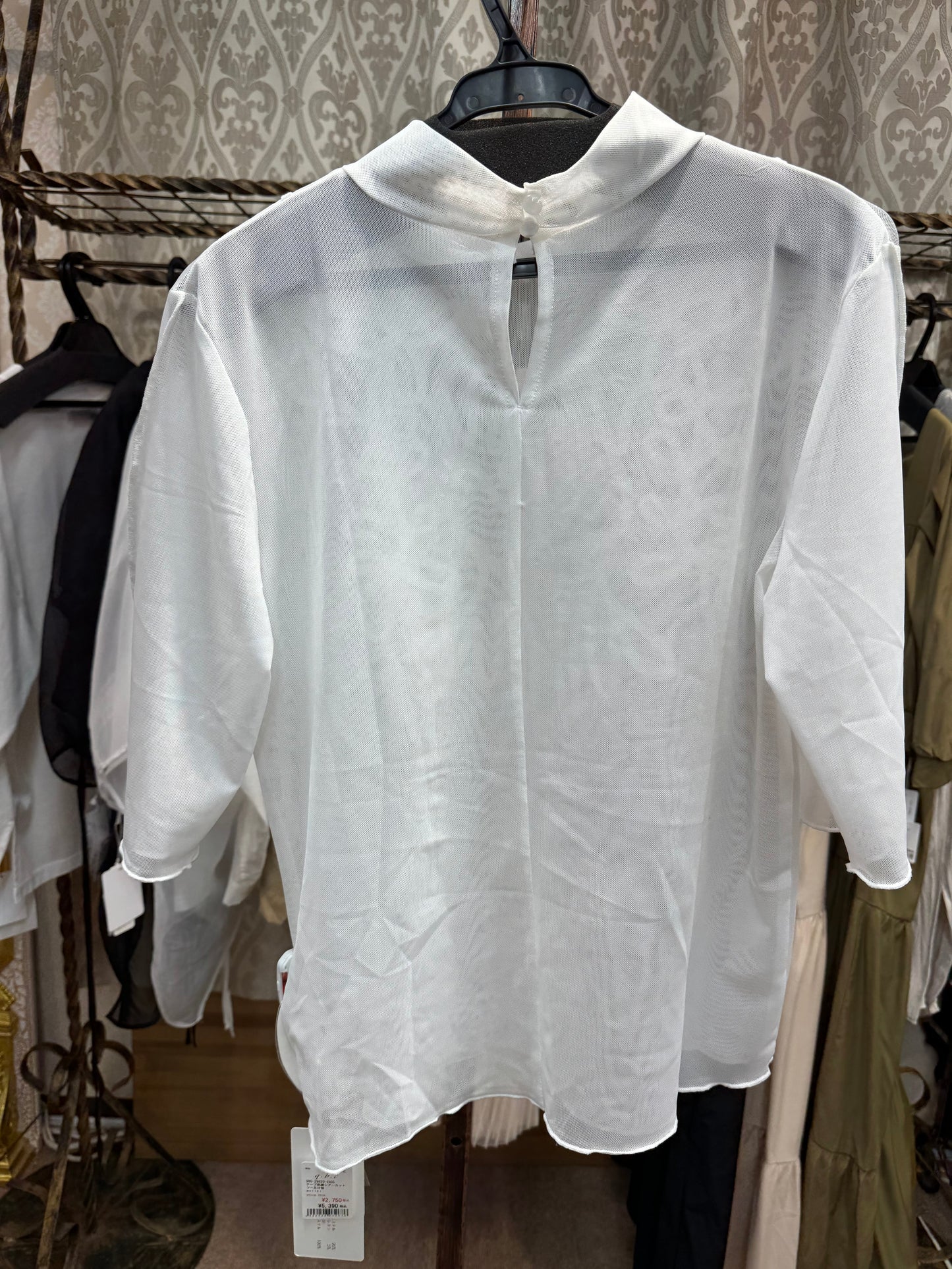 テープ刺繍シアーカットソー五部袖