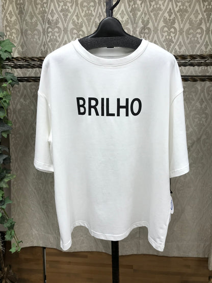 ATELIER SIX    BRILHOロゴプリントTシャツ