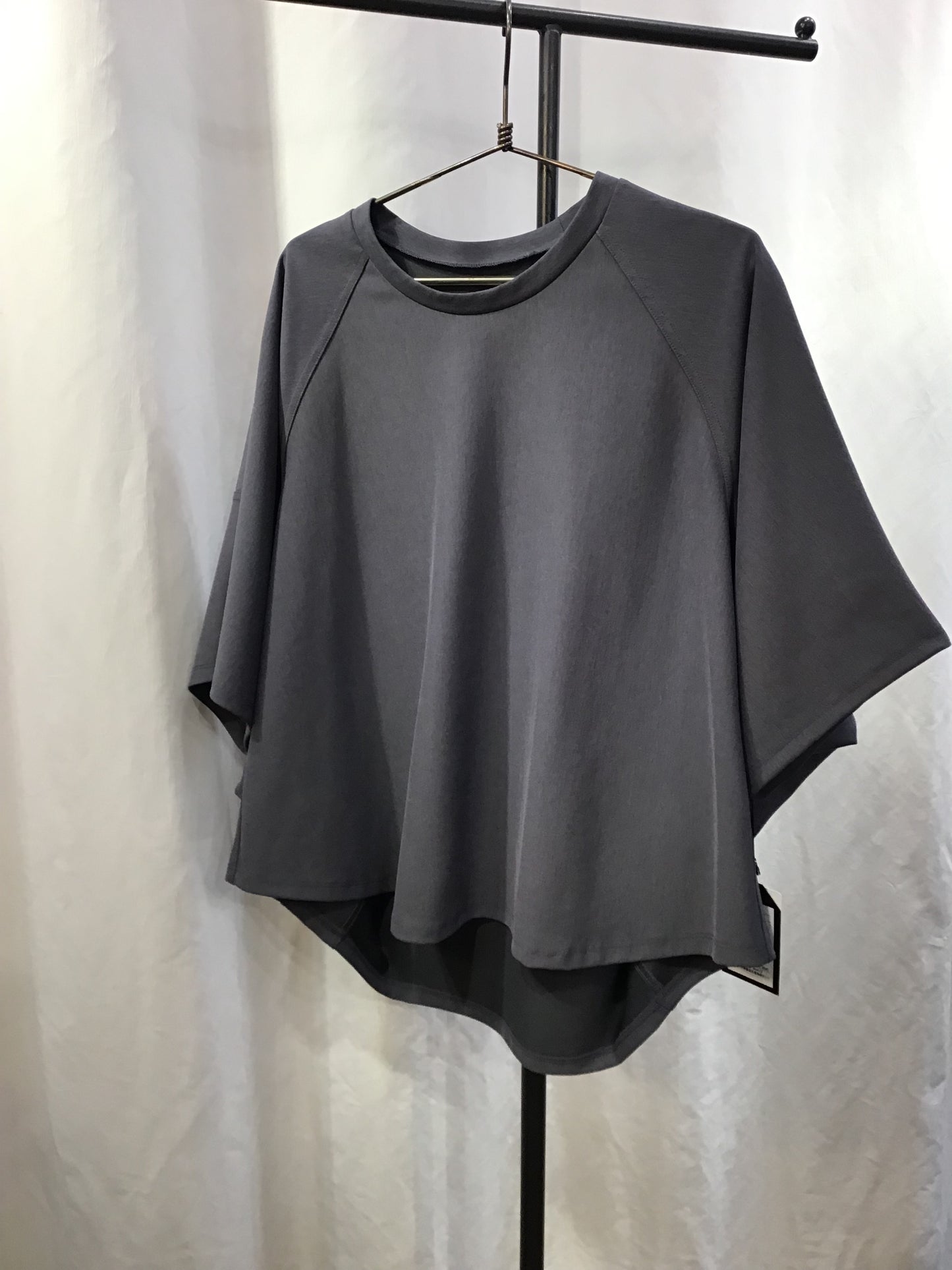 ☆Mia asterism ボックスシルエットTOPS