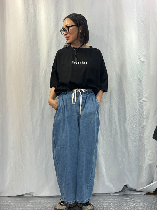 ☆CLOCHEカーブデニムパンツ　01ブルー02ブラックのみ即納